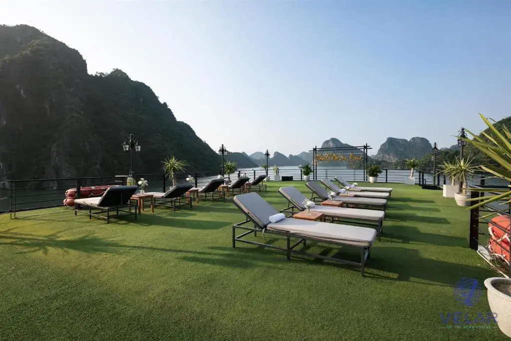 Du thuyền Velar Of The Seas Cruise Hạ Long