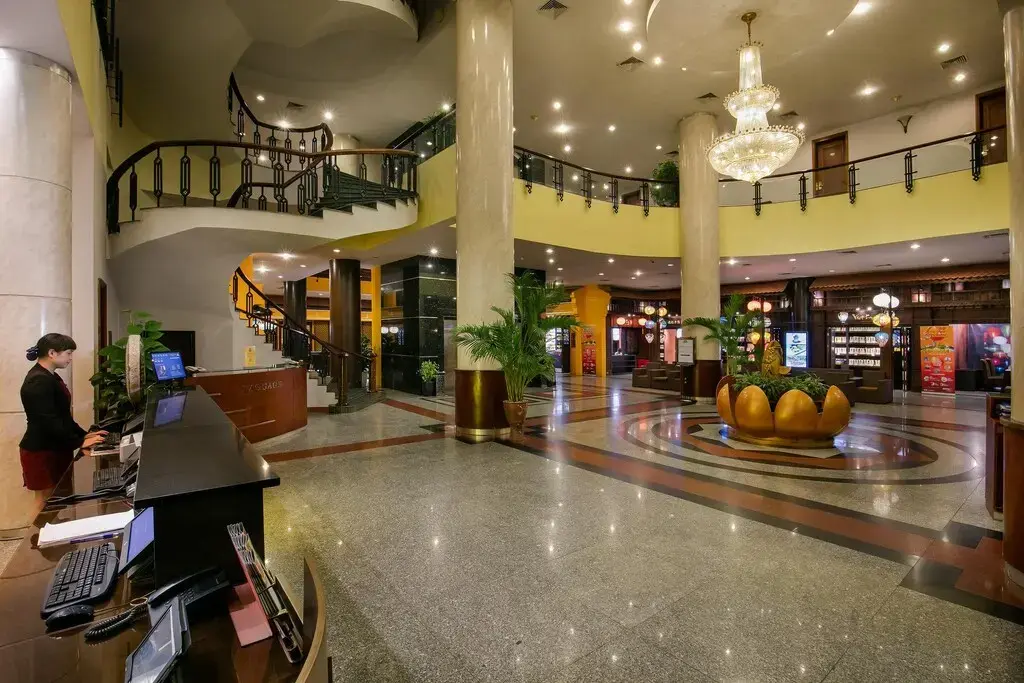 Khách sạn Hạ Long Pearl Hotel