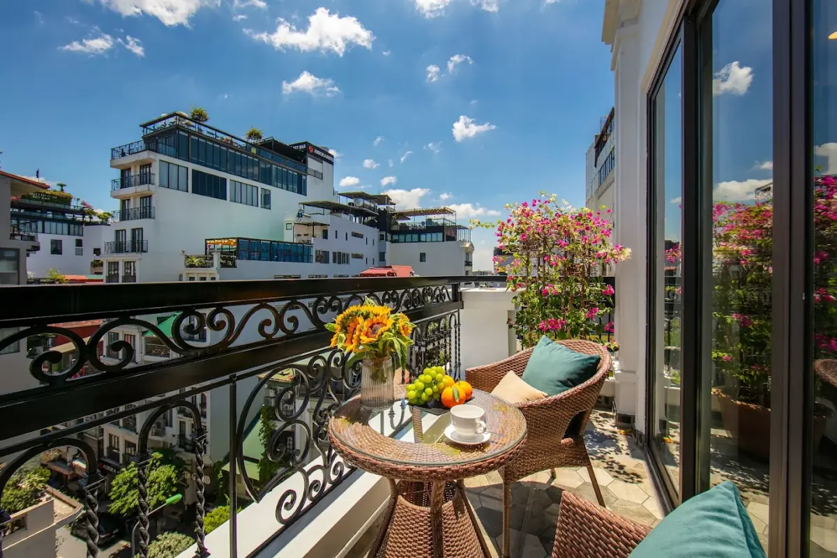 Khách sạn La Selva Premium Hotel Hà Nội