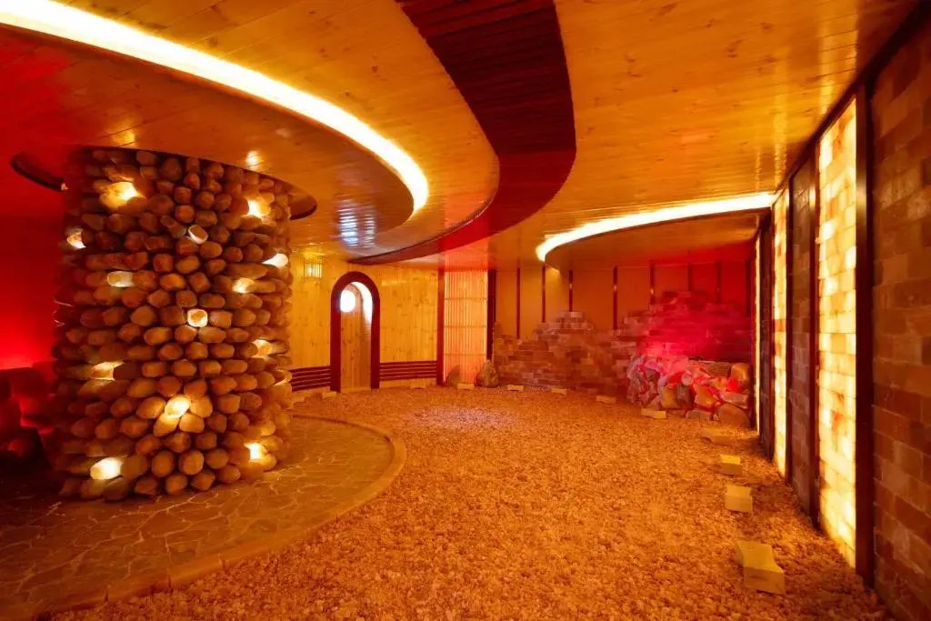 Lady Hill Sapa Resort