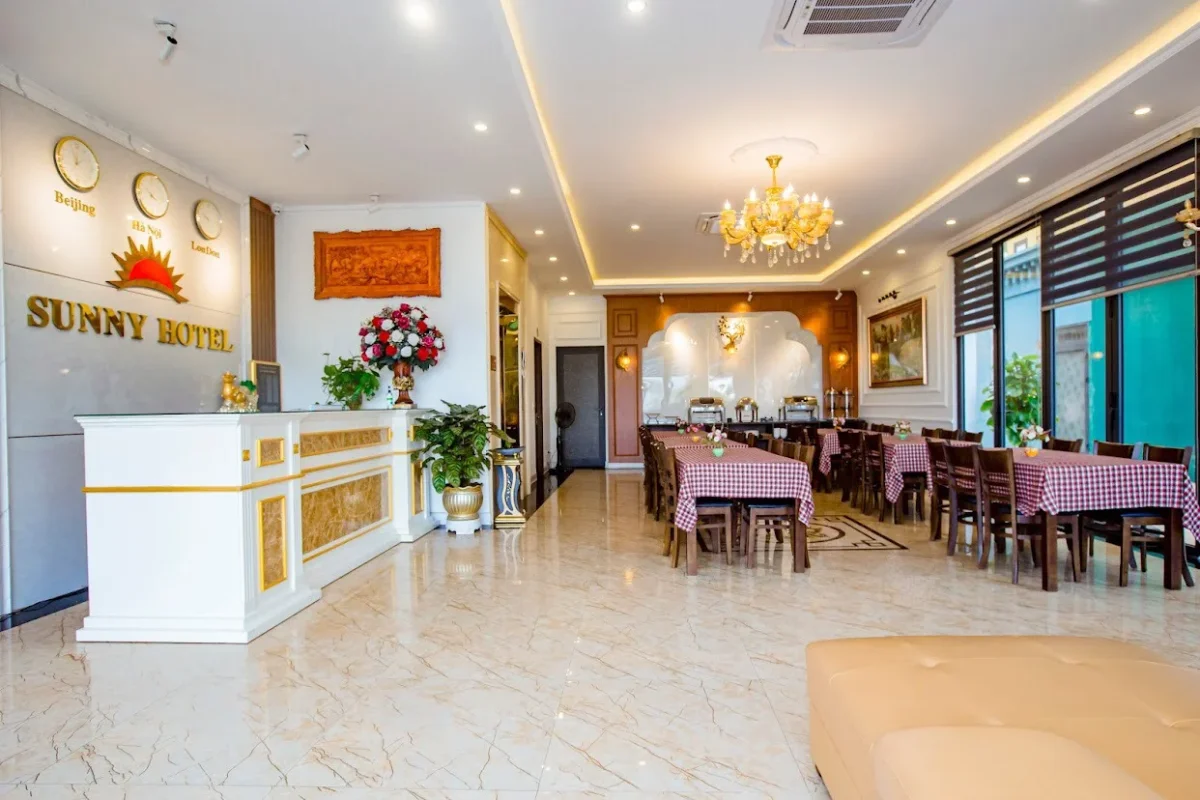 Khách sạn Sunny Hotel Hạ Long