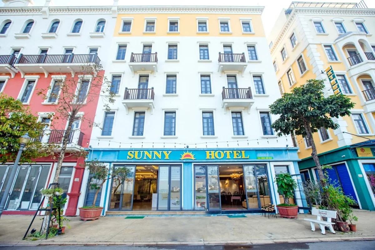 Khách sạn Sunny Hotel Hạ Long