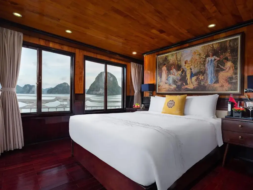 Du thuyền Hera Classic Boutique Cruise Halong Hạ Long