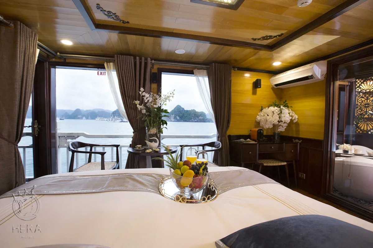 Du thuyền Hera Grand Luxury Cruise Hạ Long