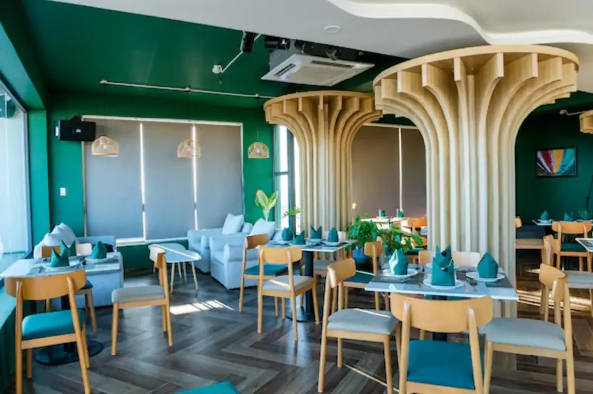 Khách sạn The Palms Hotel Phan Thiết
