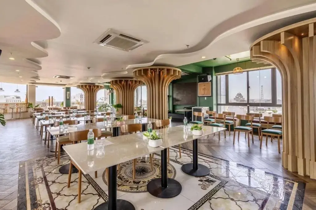 Khách sạn The Palms Hotel Phan Thiết