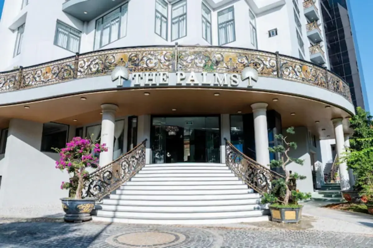 Khách sạn The Palms Hotel Phan Thiết