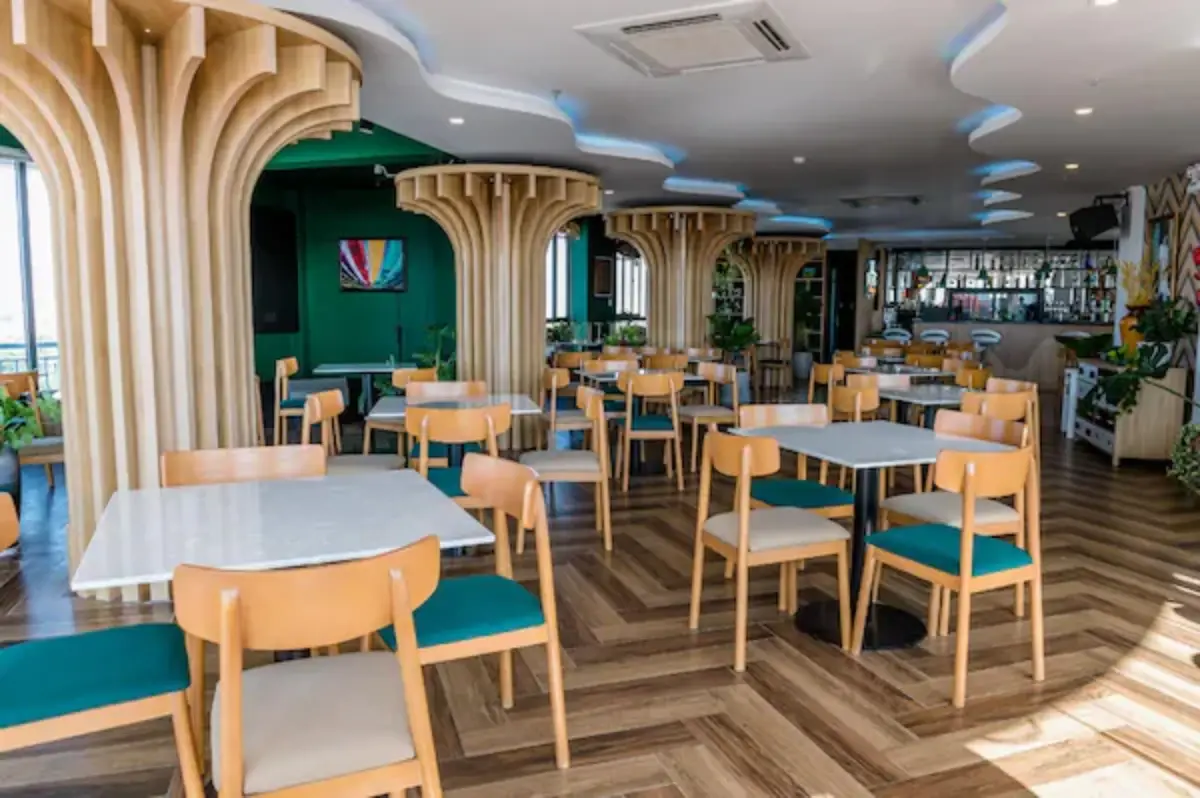 Khách sạn The Palms Hotel Phan Thiết