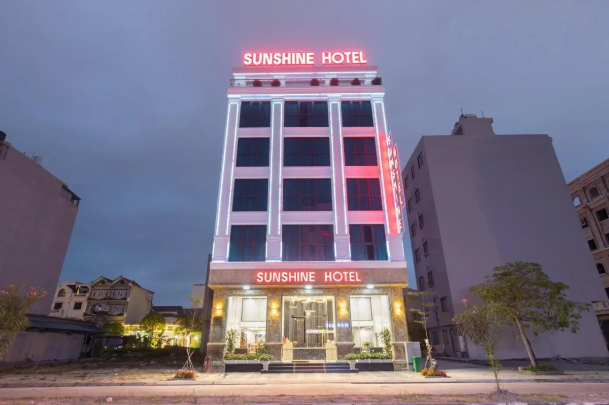 Khách sạn Sunshine Hotel Móng Cái Quảng Ninh
