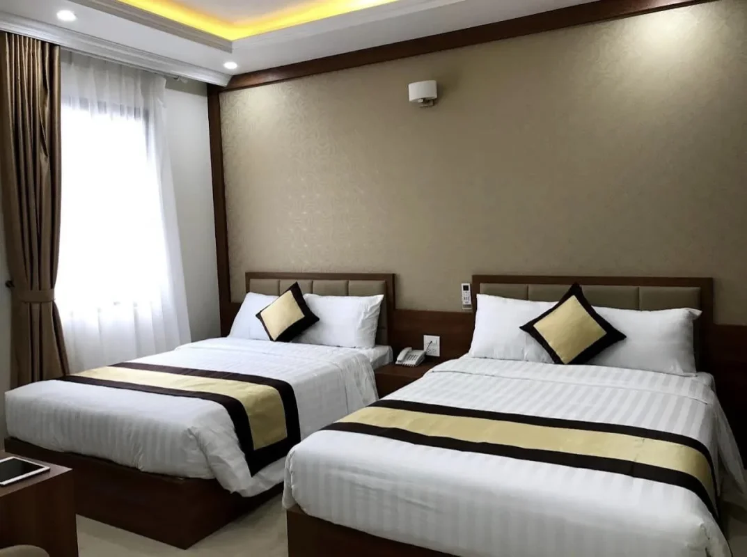 Khách sạn Tình Hiếu Hotel Hạ Long