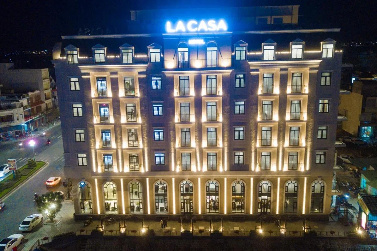 Khách sạn La Casa Tuy Hòa Hotel Phú Yên
