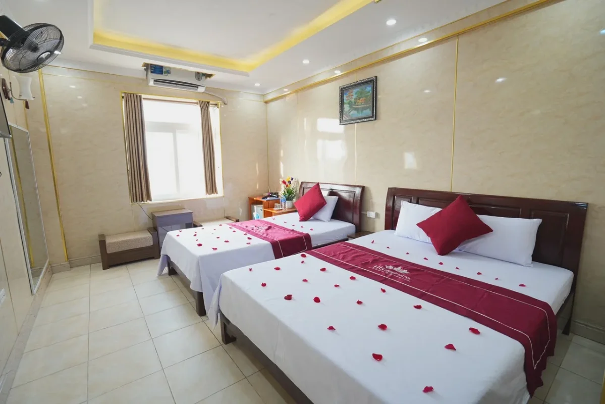 Khách sạn Queen Hotel Hải Hoà Thanh Hóa