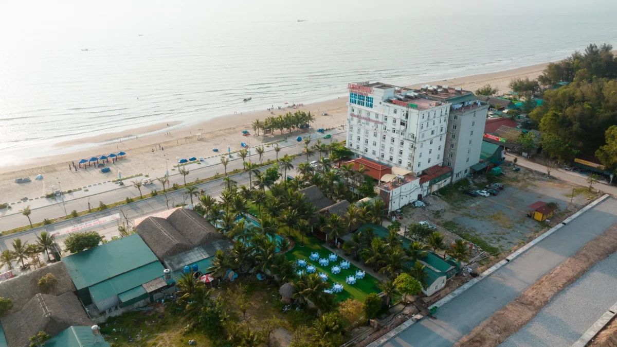 Khách sạn Queen Hotel Hải Hoà Thanh Hóa