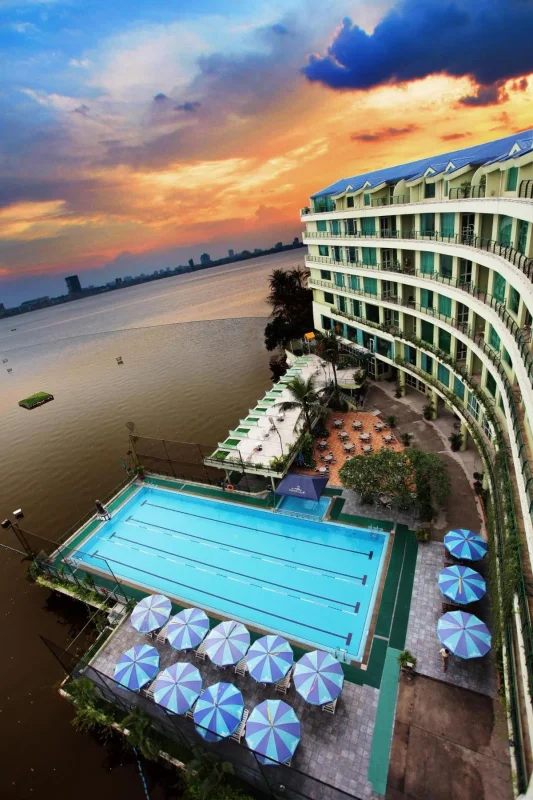 Khách sạn The Hanoi Club Hotel & Residences Hà Nội