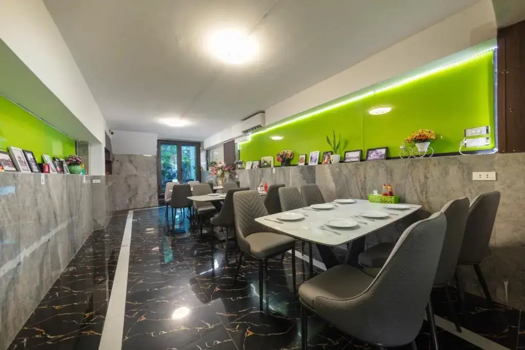 Khách sạn Eclipse Legend Hotel Hà Nội