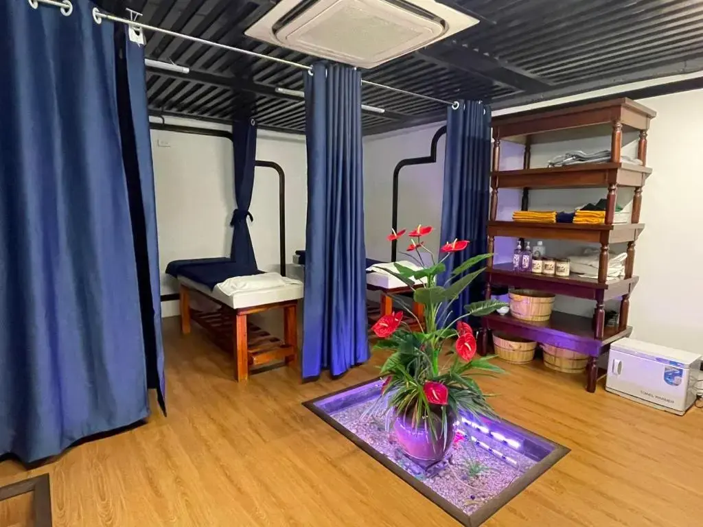 Khách sạn Veshia Hotel Hà Nội
