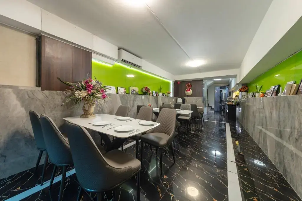 Khách sạn Eclipse Legend Hotel Hà Nội
