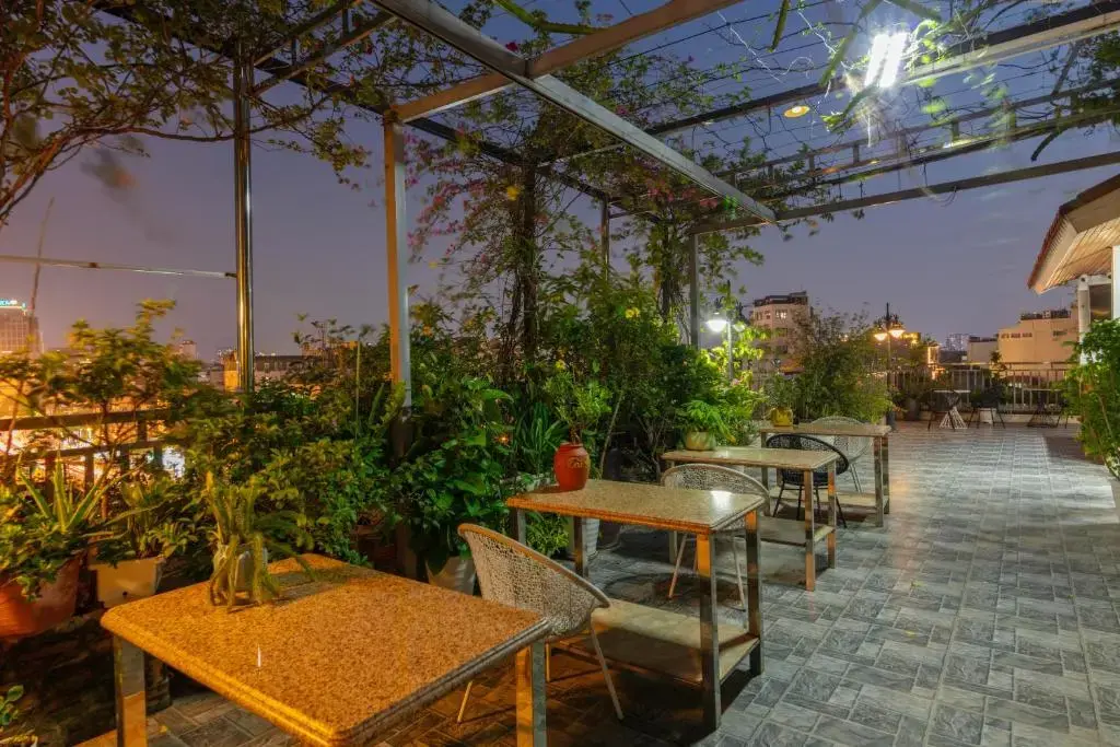 Khách sạn Veshia Hotel Hà Nội