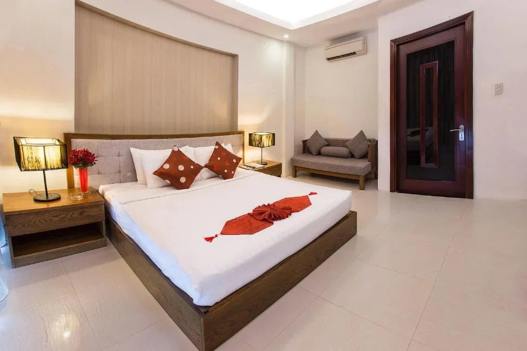 Khách sạn Valentine Hotel Hồ Chí Minh