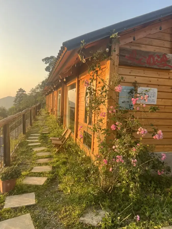 Moong Homestay & Coffee Tà Xùa Sơn La
