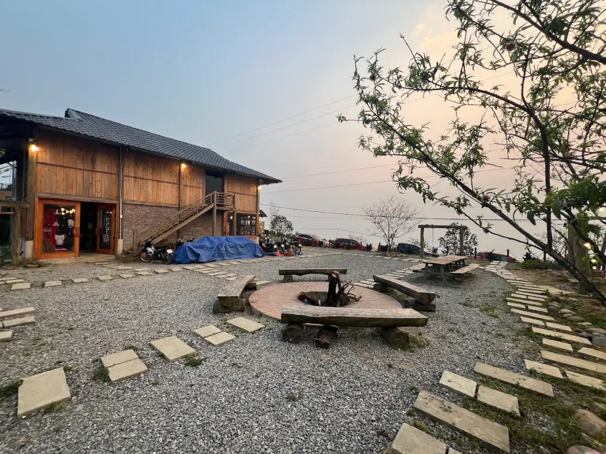 Moong Homestay & Coffee Tà Xùa Sơn La