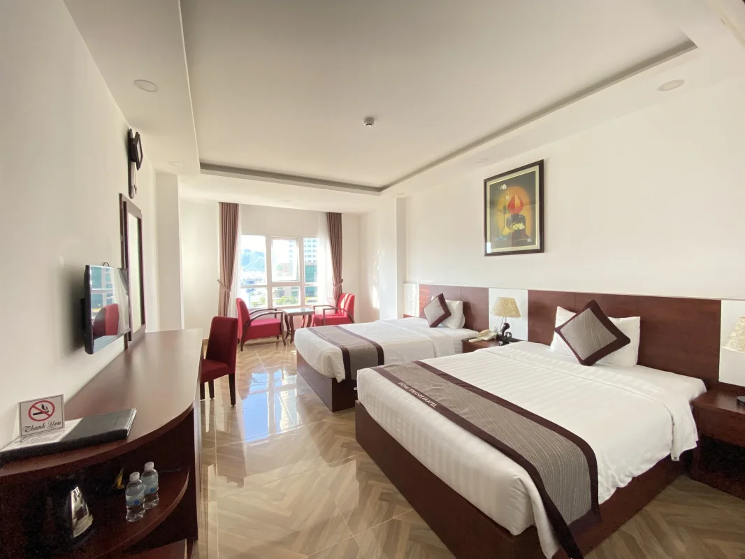 Khách sạn Gem Nha Trang Hotel
