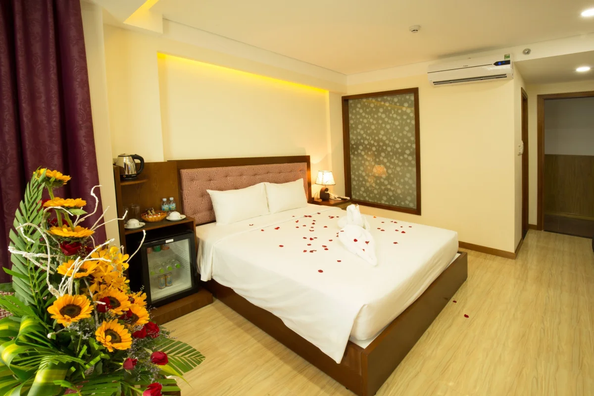 Khách sạn Happy Light Central Hotel Nha Trang