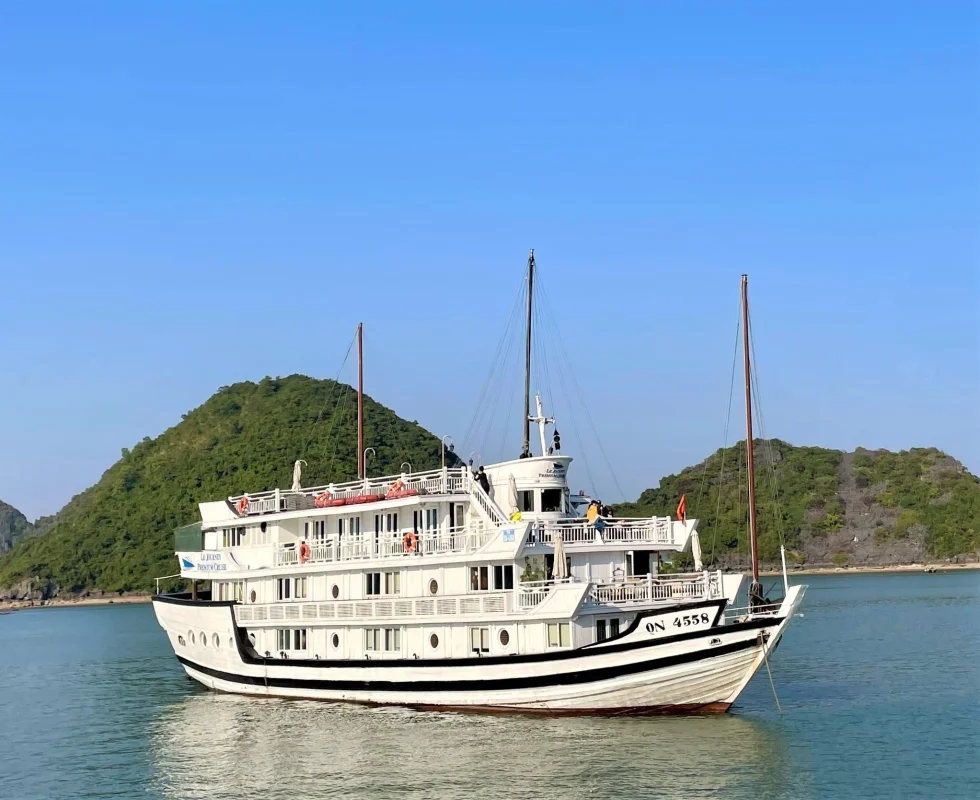 Du thuyền Le Journey Premium Cruise Hạ Long