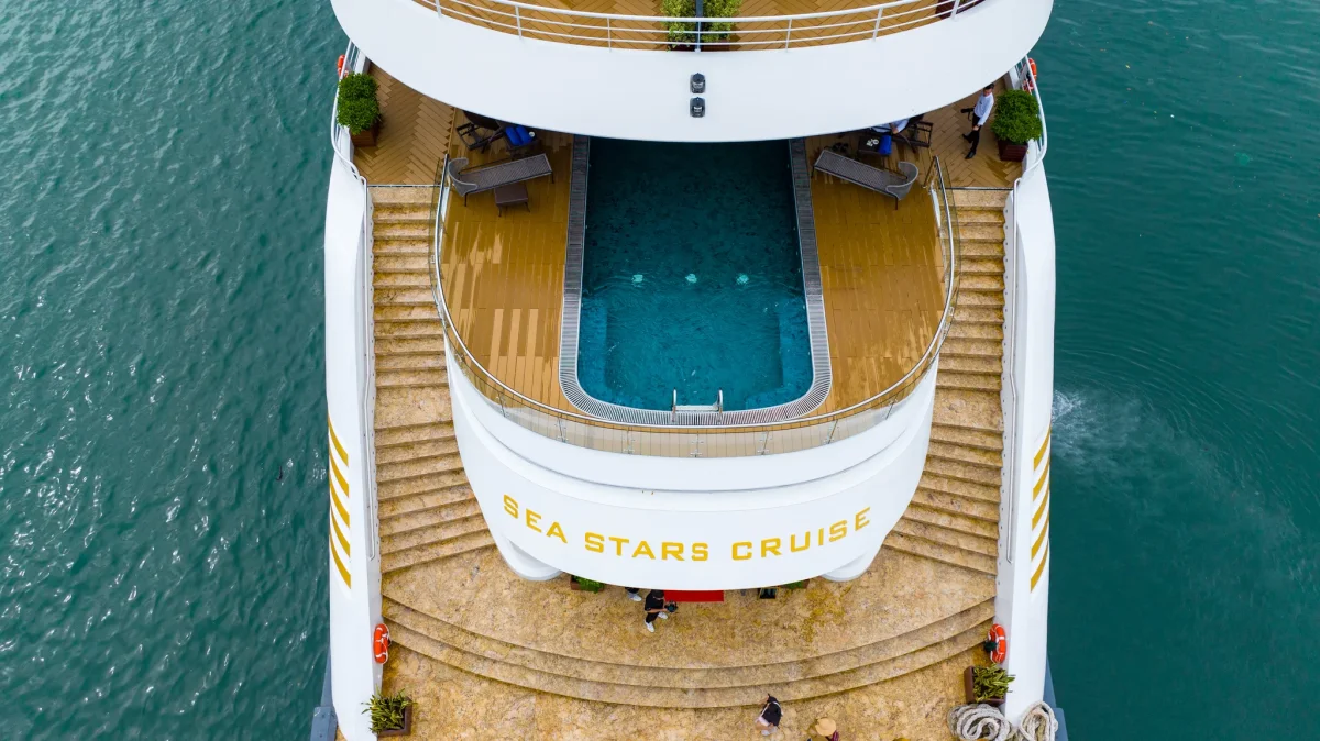 Du thuyền Sea Stars Cruise Hạ Long