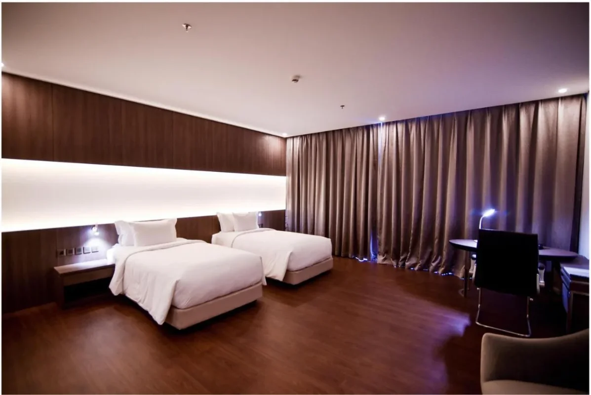 Khách sạn The Mira Central Park Hotel Đồng Nai