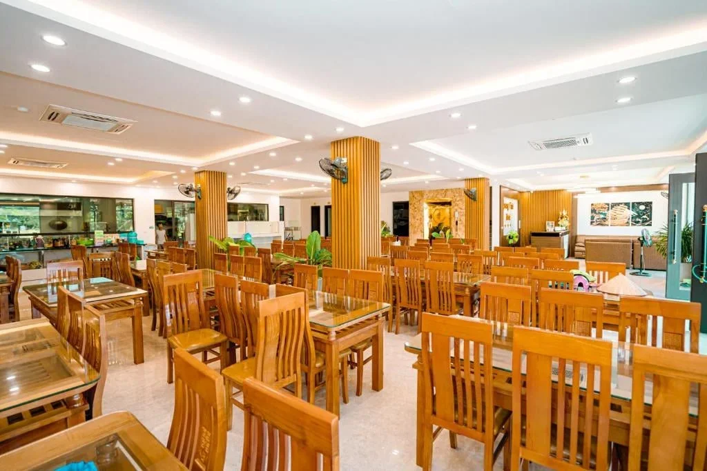 Khách sạn Quang Vinh Hotel - FLC Sầm Sơn