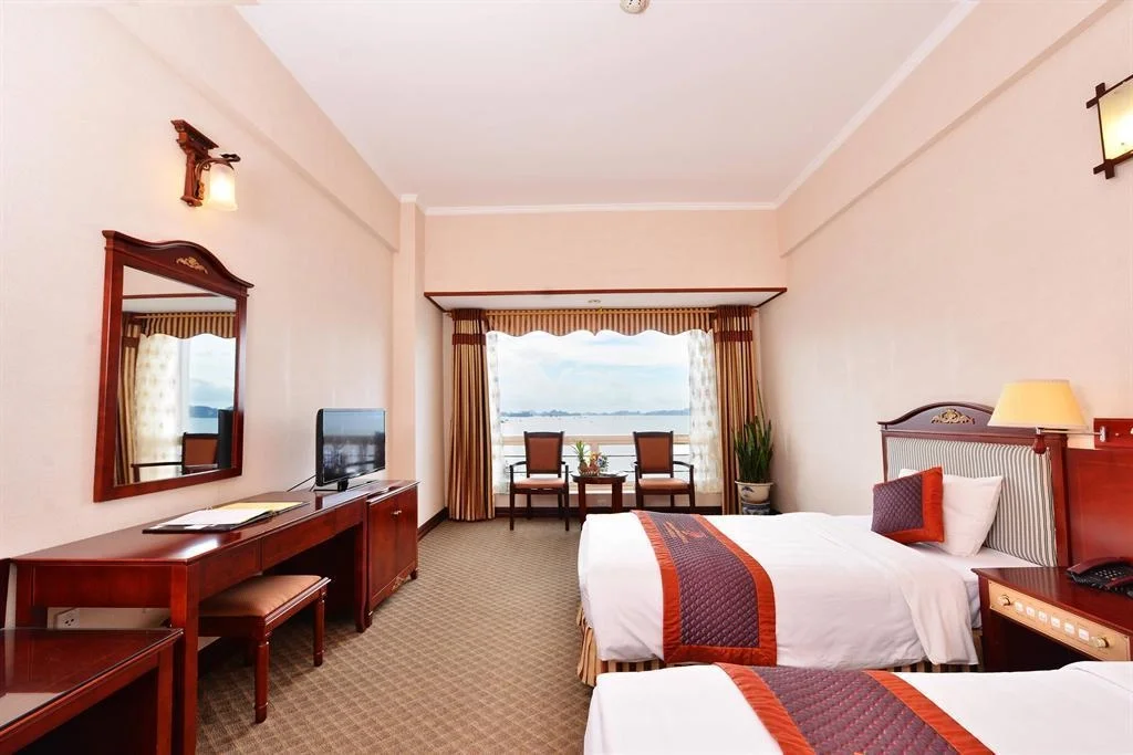 Khách sạn Grand Hạ Long Hotel