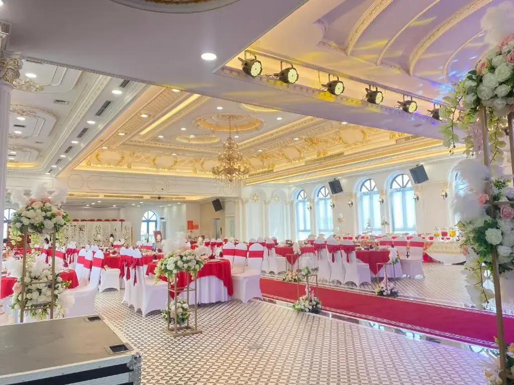 Khách sạn Adamo Hotel Hưng Yên