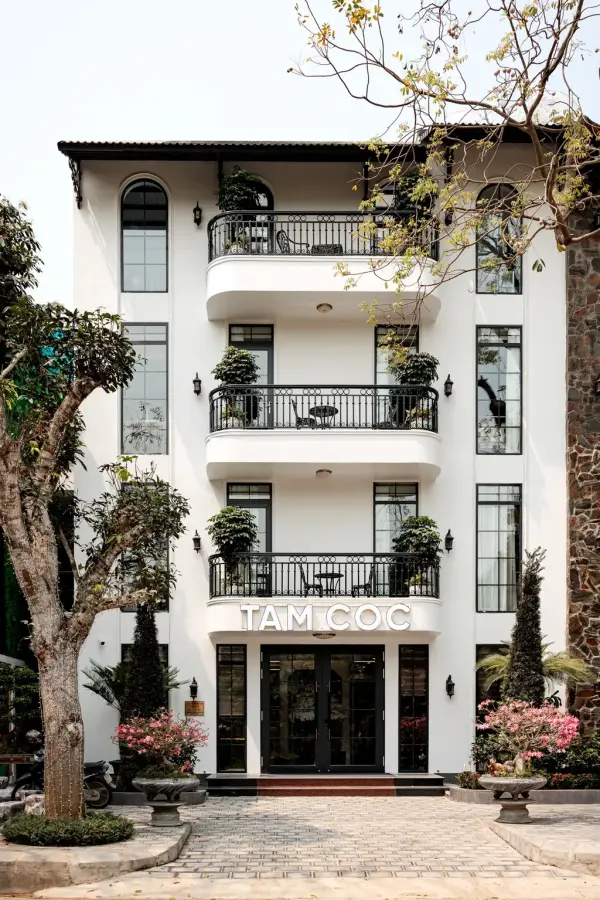 Khách sạn Tam Cốc Diamond Premium Hotel & Spa Ninh Bình
