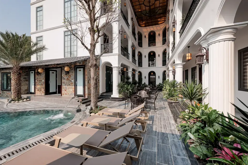 Khách sạn Tam Cốc Diamond Premium Hotel & Spa Ninh Bình