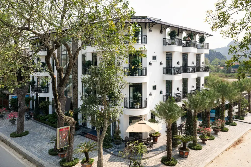 Khách sạn Tam Cốc Diamond Premium Hotel & Spa Ninh Bình