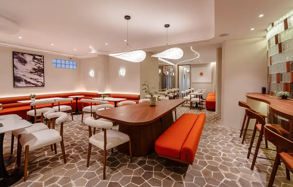 Khách sạn Metrolux By Zeus Group Hotel Hồ Chí Minh