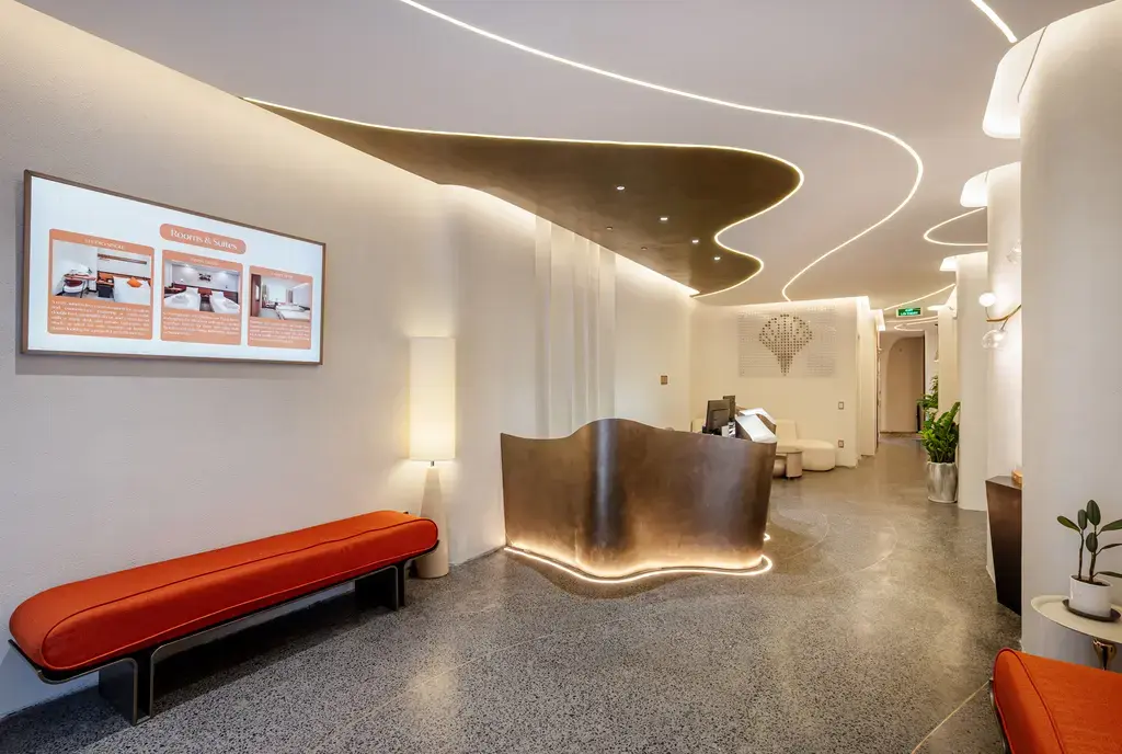 Khách sạn Metrolux By Zeus Group Hotel Hồ Chí Minh