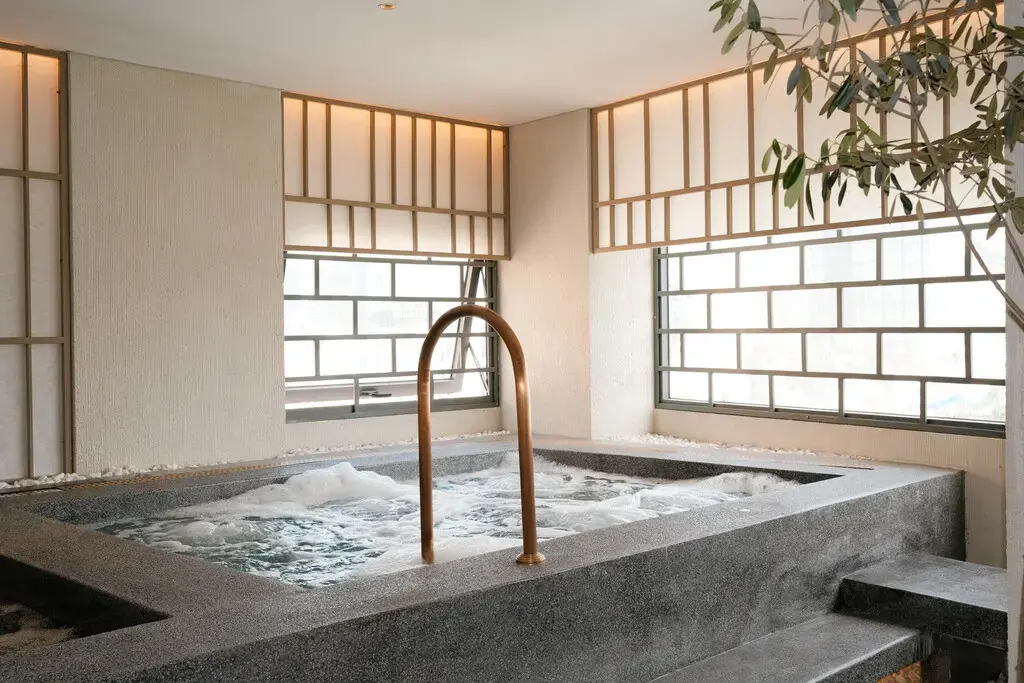 Khách sạn Metrolux By Zeus Group Hotel Hồ Chí Minh
