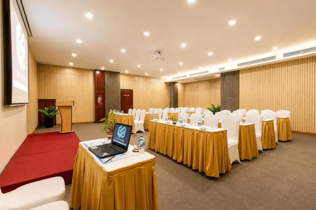 Khách sạn G8 Diamond Hotel Saigon Hồ Chí Minh