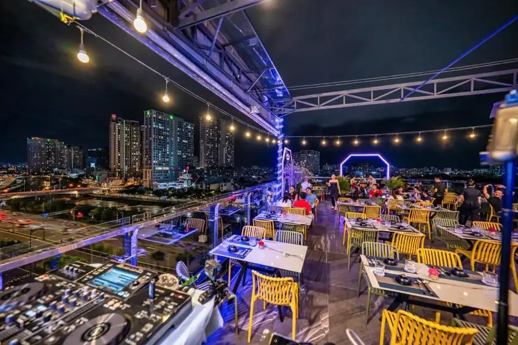 Khách sạn G8 Riverside Hotel Saigon Hồ Chí Minh
