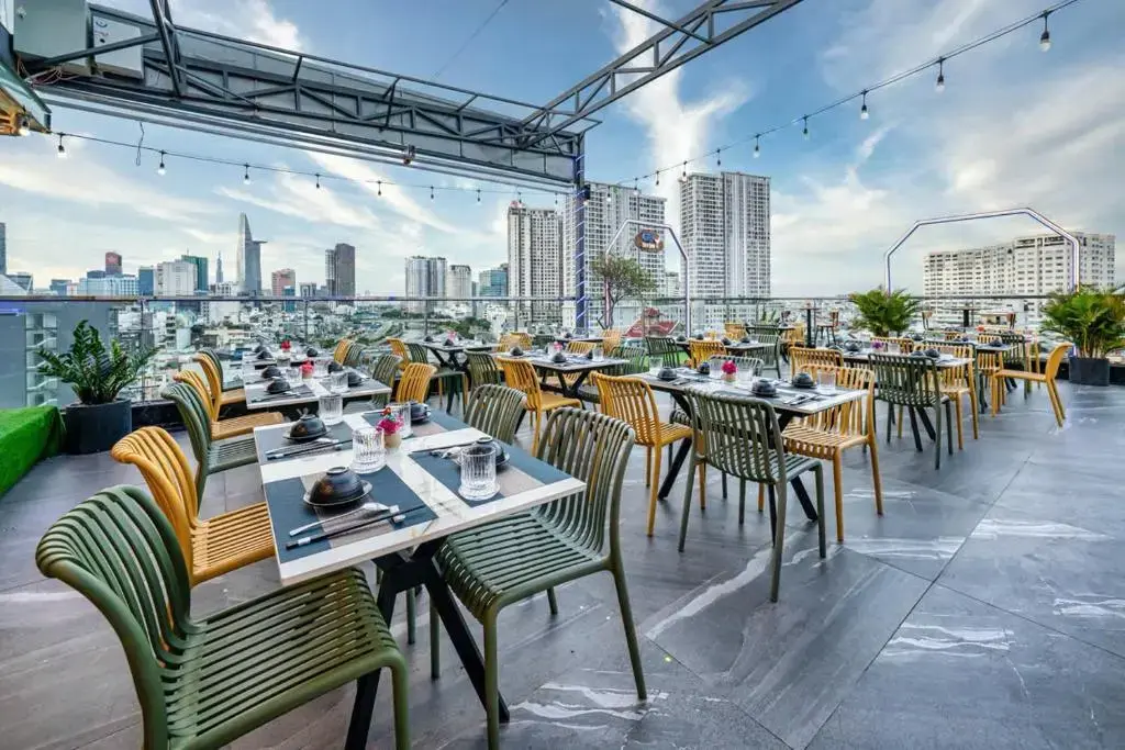 Khách sạn G8 Riverside Hotel Saigon Hồ Chí Minh
