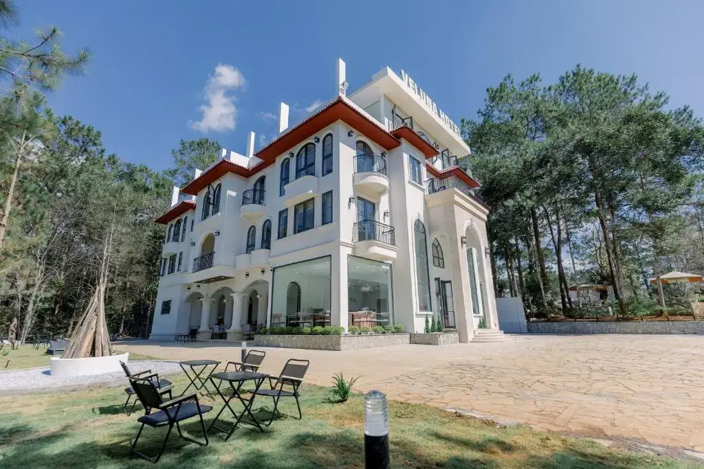 Khách sạn Veluna Hotel Măng Đen Kon Tum