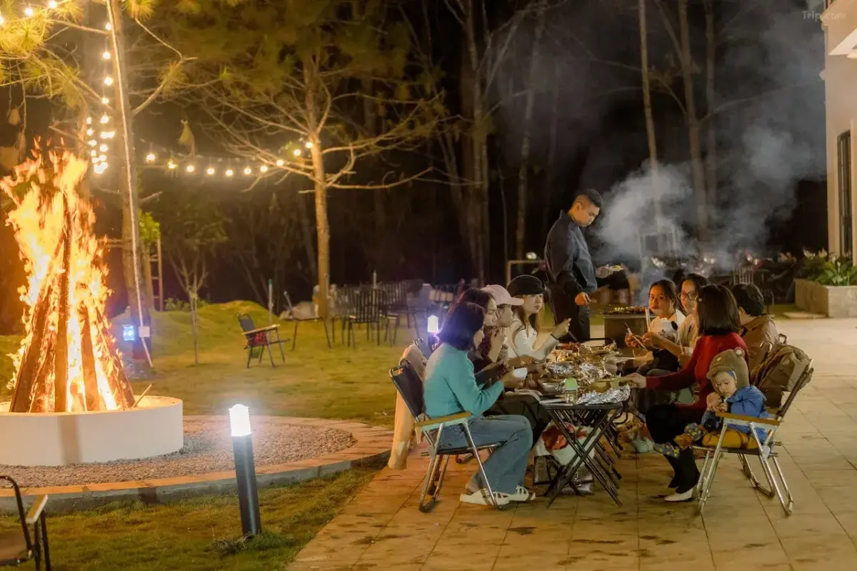 Khách sạn Veluna Hotel Măng Đen Kon Tum