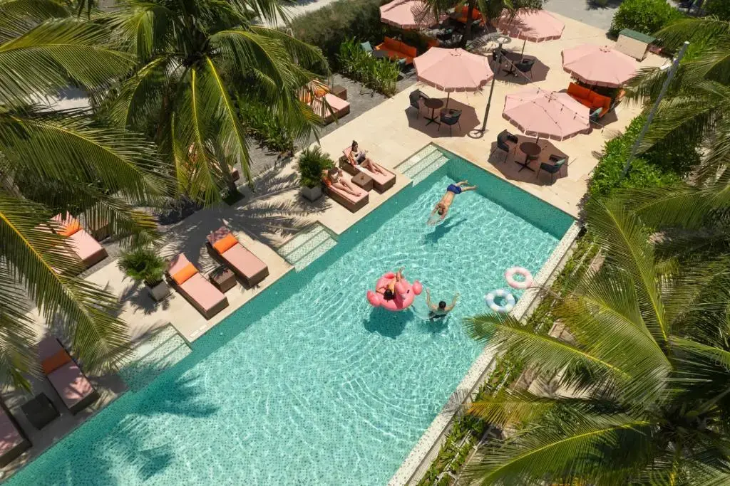 Khách sạn Signature By M Village Beach Front Hotel Đà Nẵng