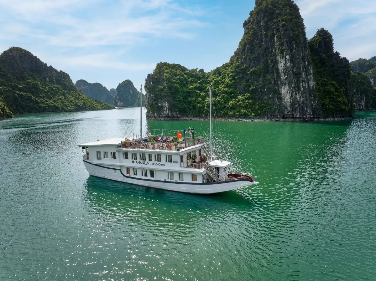 Du thuyền Amanda Legend Cruise Hạ Long