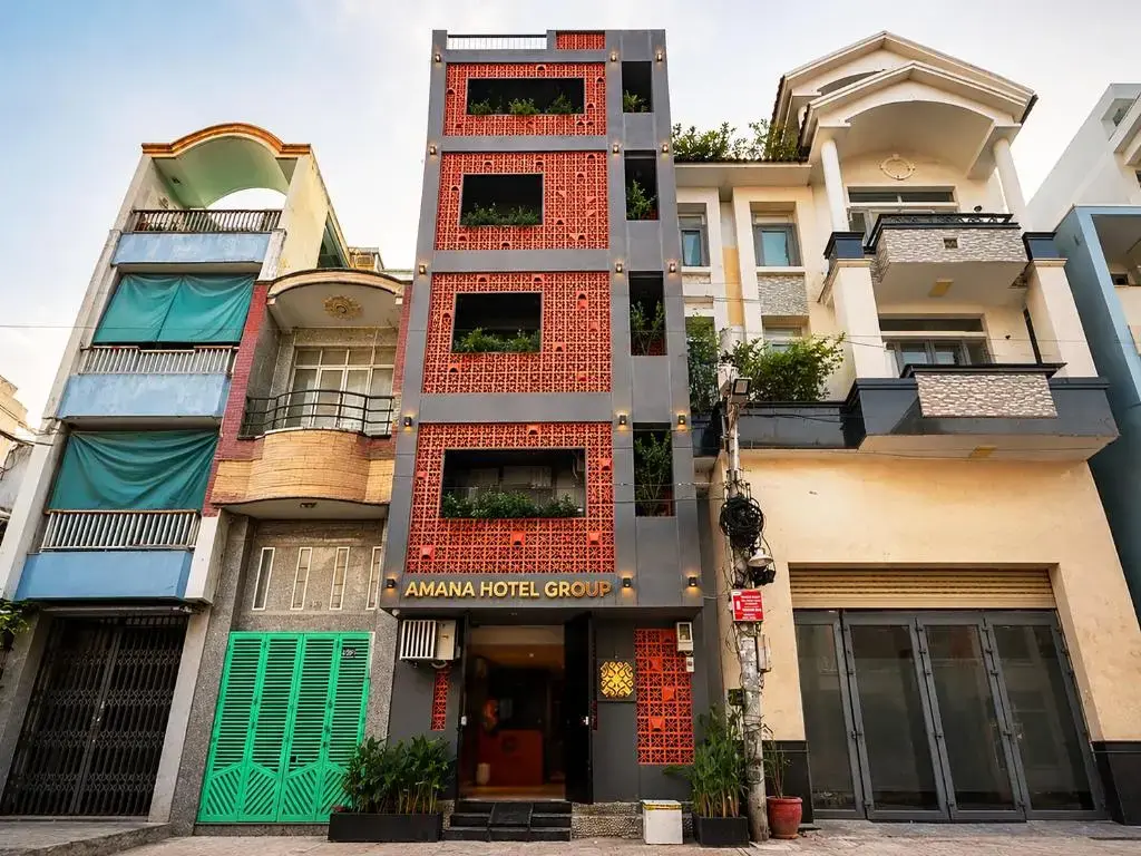 Khách sạn Amana Living - Nguyễn Cảnh Chân Hồ Chí Minh