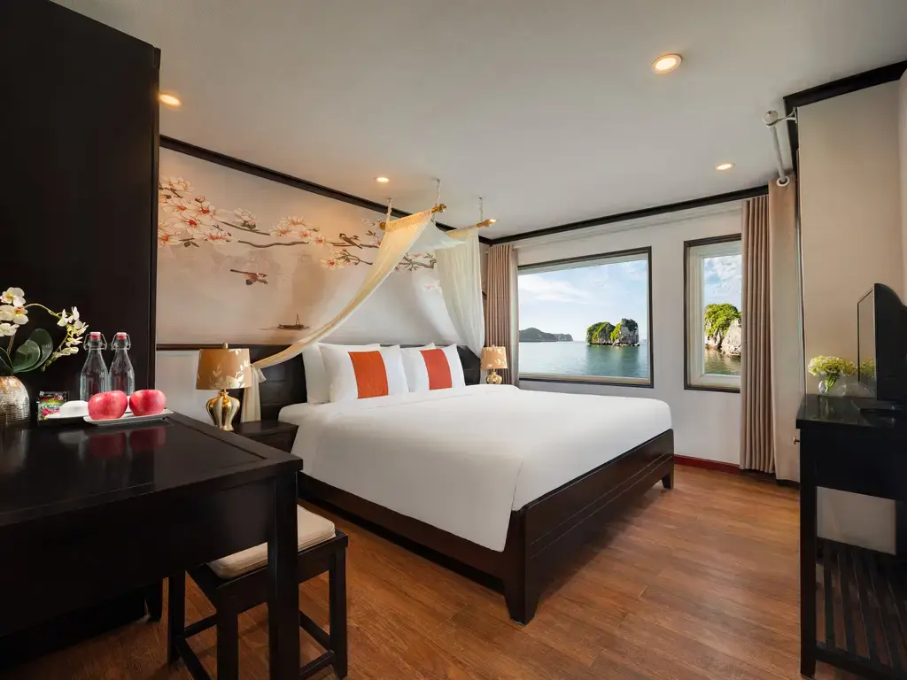 Du thuyền Amanda Premier Cruise Hạ Long