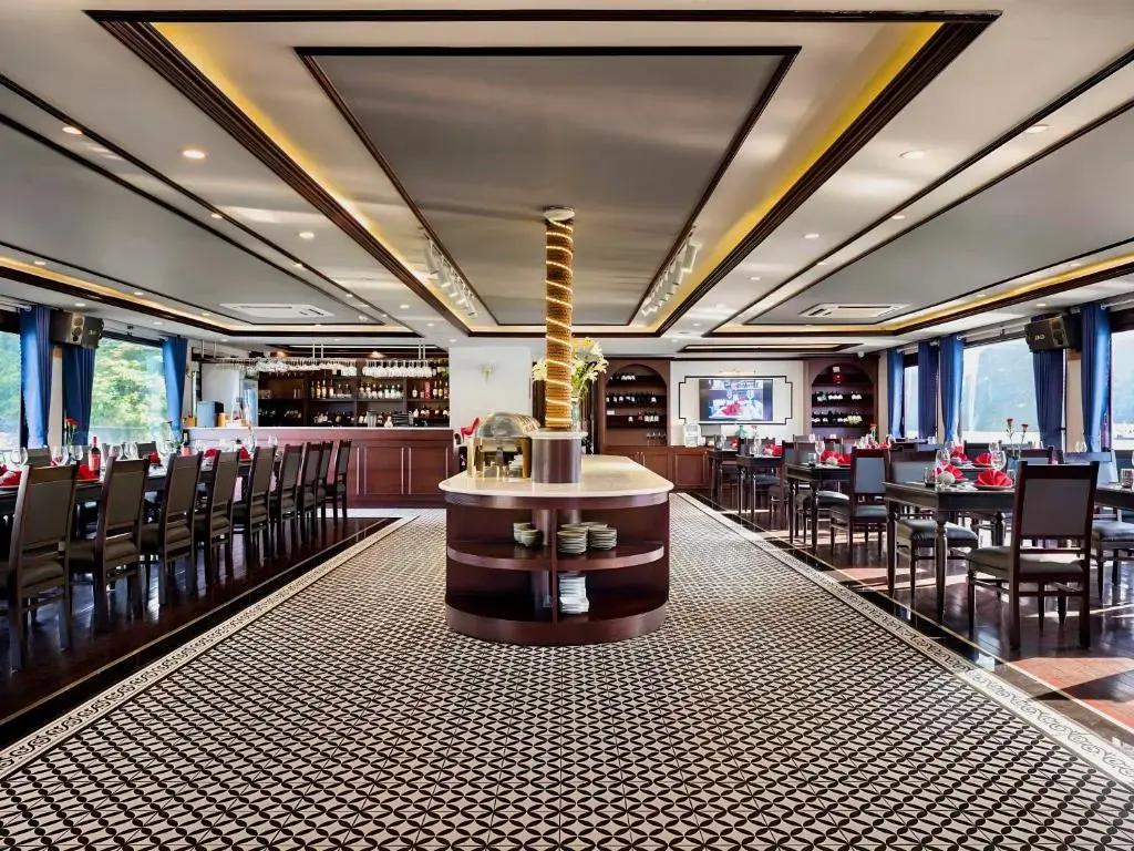 Du thuyền Le Journey Elegance Cruise Hạ Long