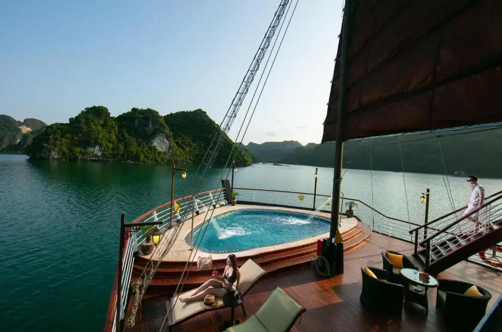Khách sạn Amanda Luxury Lan Hạ Hạ Long